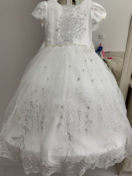 Продам детское платье