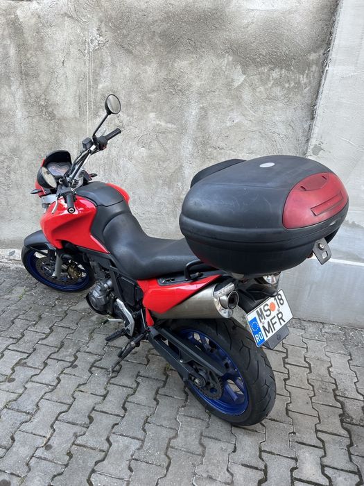 Aprilia Pegaso Strada 660
