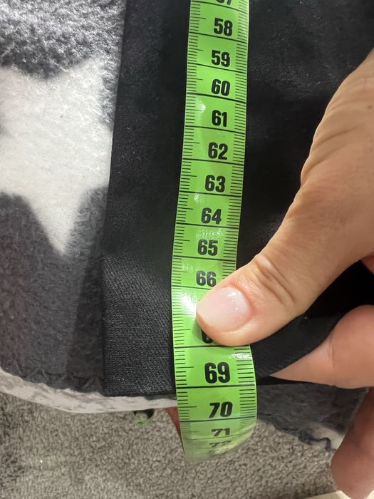 Черен еластичен панталон