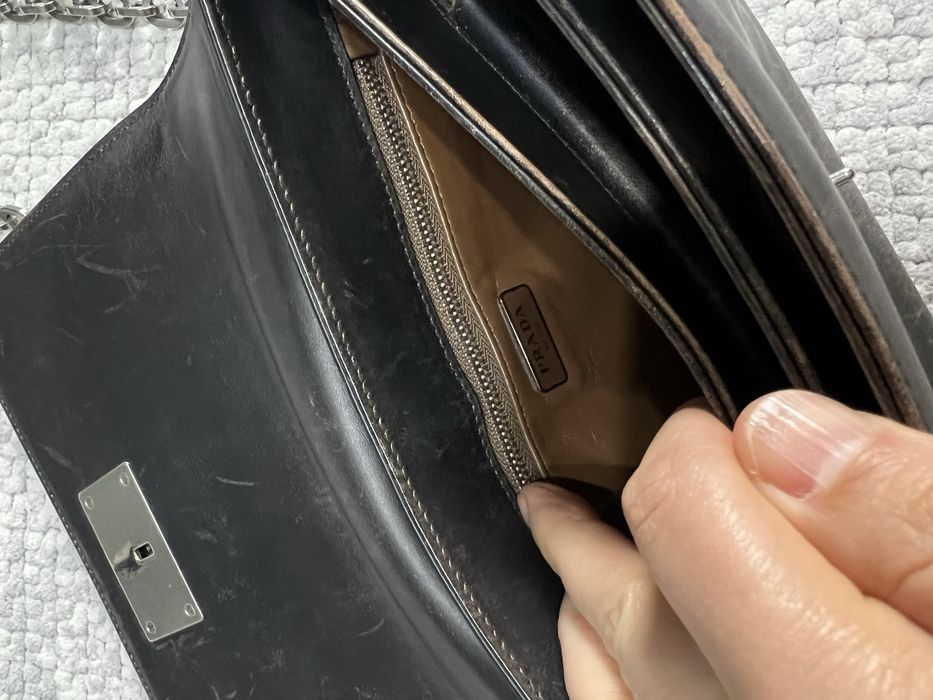 PRADA сумочка оригинал