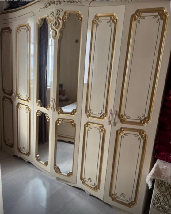 Спальная гарнитура