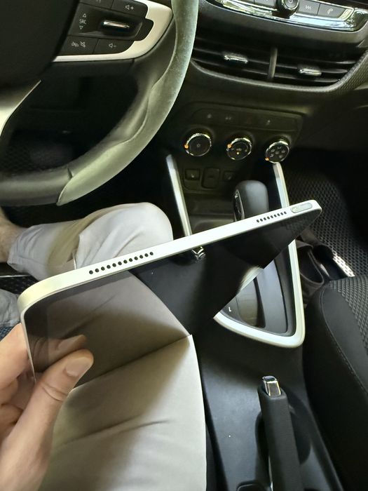 iPad A16, 128 GB, новый.