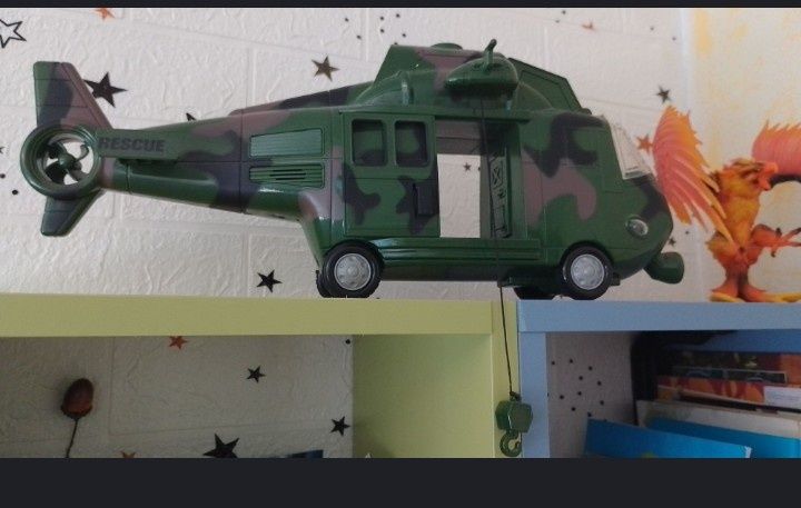 Лот детски играчки