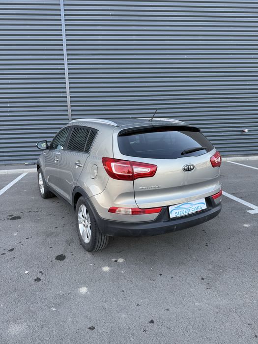 Kia Sportage 2.0 Crdi / 4x4 / Automat / Bi-xenon / Euro 5