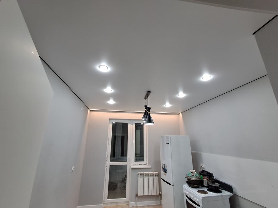 Натяжные потолки