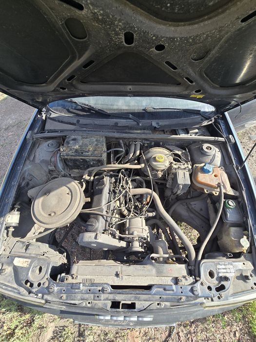 Продам Audi 80 b3 карбюратор 1.8