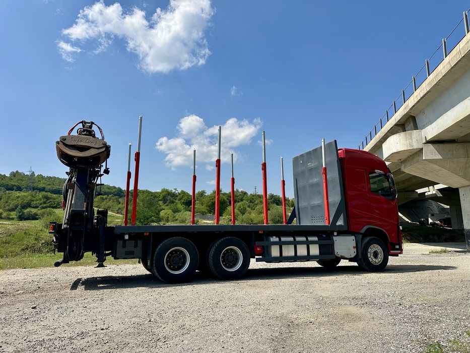 Camion forestier Volvo FH 540 MANUAL transport lemn macara