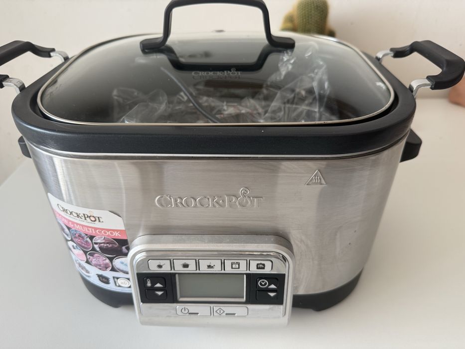 Multicooker crook pot 5,6 l