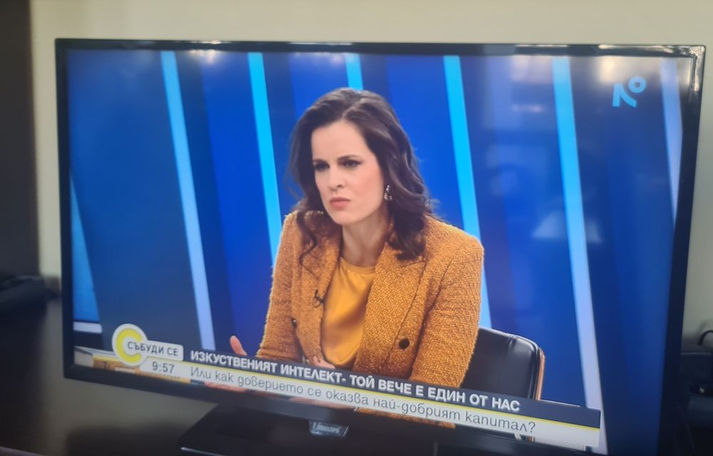 Телевизор Phillips 32PFH4100