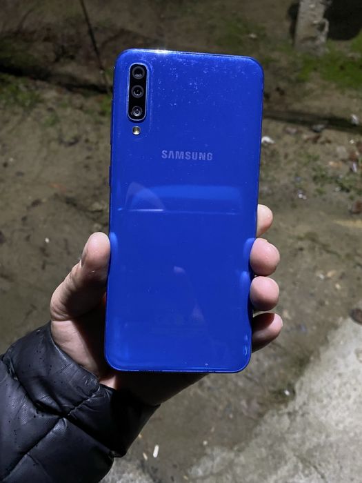 Samsung a50 128 sotiladi