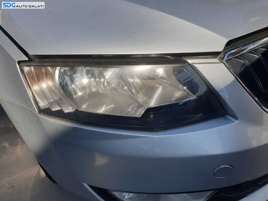 Far Halogen Dreapta Skoda Octavia 3 2013 - 2017 [C4398]