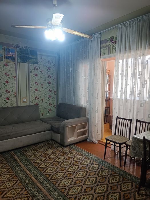 Юнусабад-4 Автосалон, Сезам 2/3/4 (400)