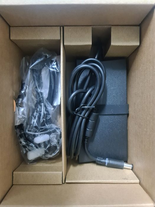 Doking station universal Dell D6000