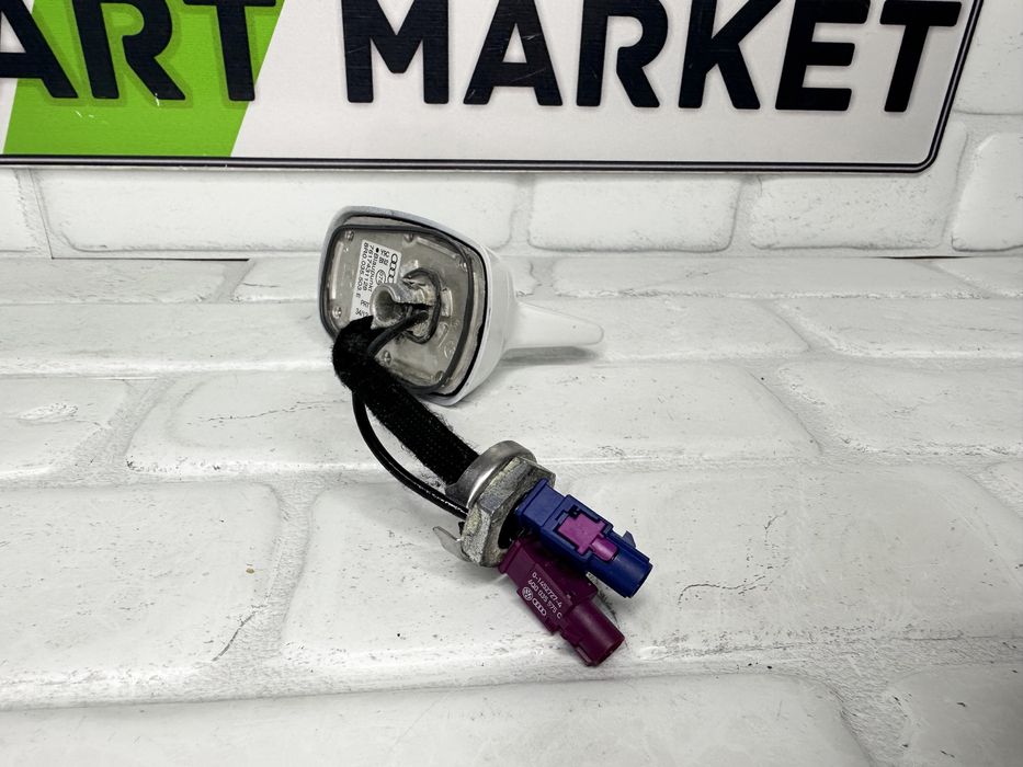 Антена AUDI Q5 SQ5 8R0035503E