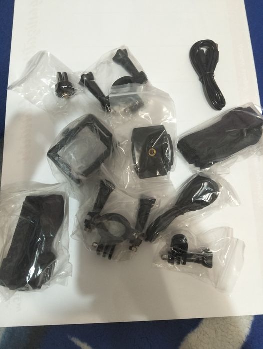 Cameră+protecție apă