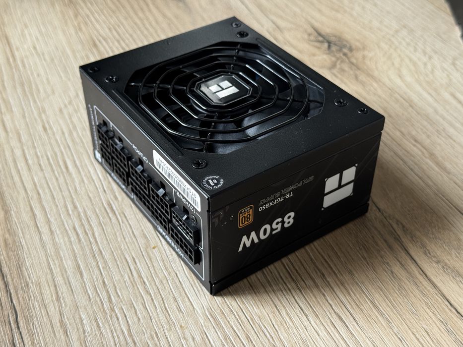Блок питания Thermalright SFX 850W Gold