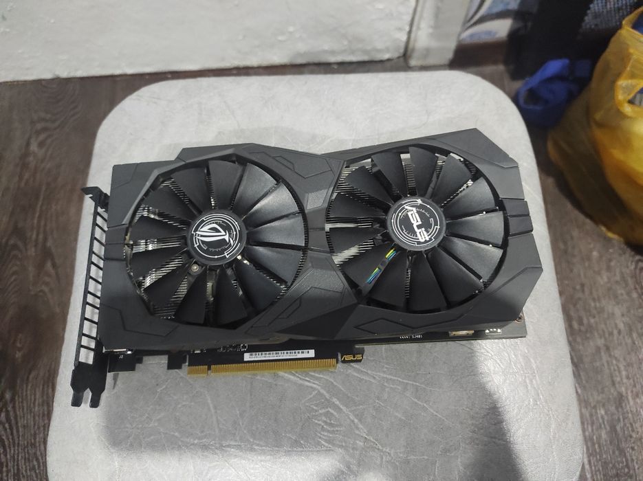1650 asus rog strix ddr6 ,