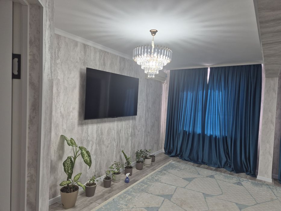 Продаю 2 комн квартиру