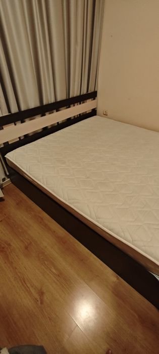 Кровать 1.70х1.96 с матрасом и тумбой