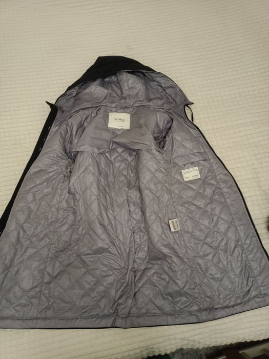 Женская осенная куртка