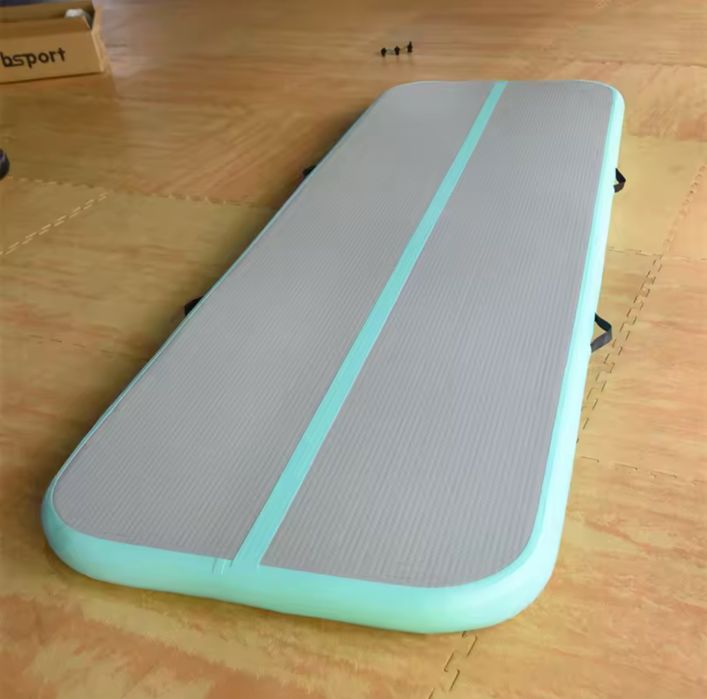 Гимнастическа постелка за скачане
