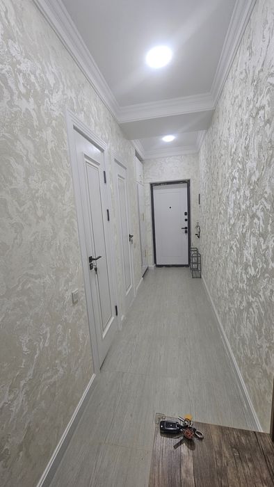 Продаётся Своя 3 комн.на Новостройке Vegas Tower. 4 этаж с балконом