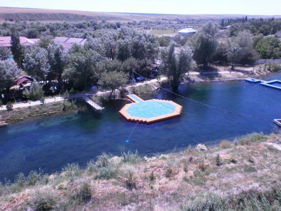 Пластиковые понтоны