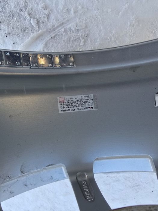 Продам 4 диска на машину