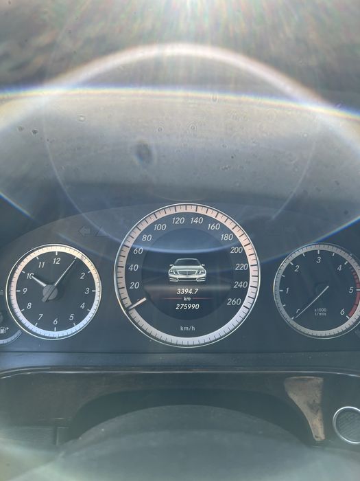 Mercedes-Benz E-Class E200