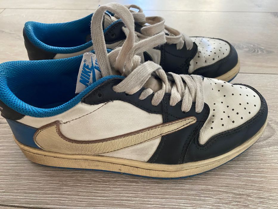 Nike Air Jordan 1 Low Fragment x
Travis Scott