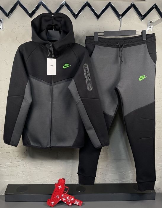 Nike tech fleece! Изпращаме с тест и преглед!