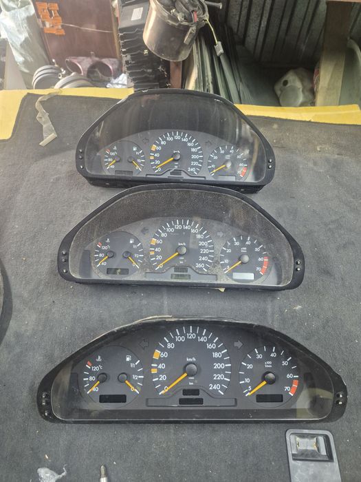 Щиток приборов Mercedes w202