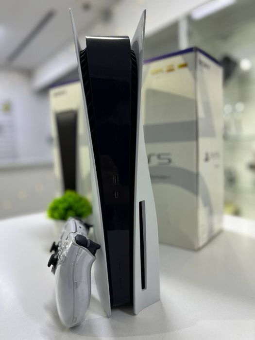 PlayStation 5 667 gb