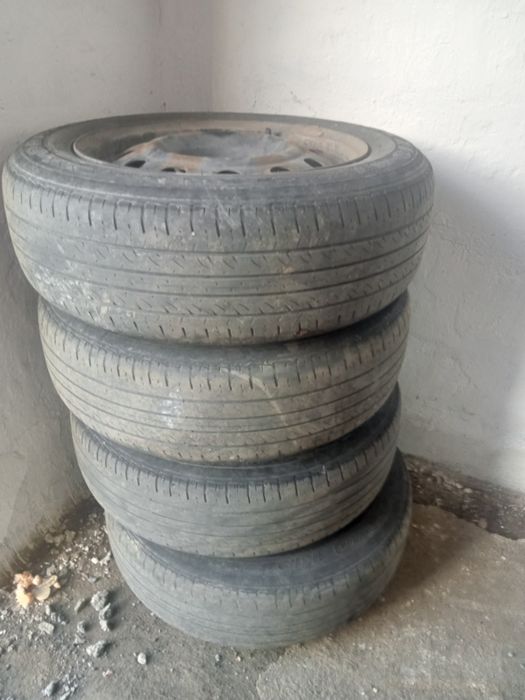 Прлдам диски с резинами