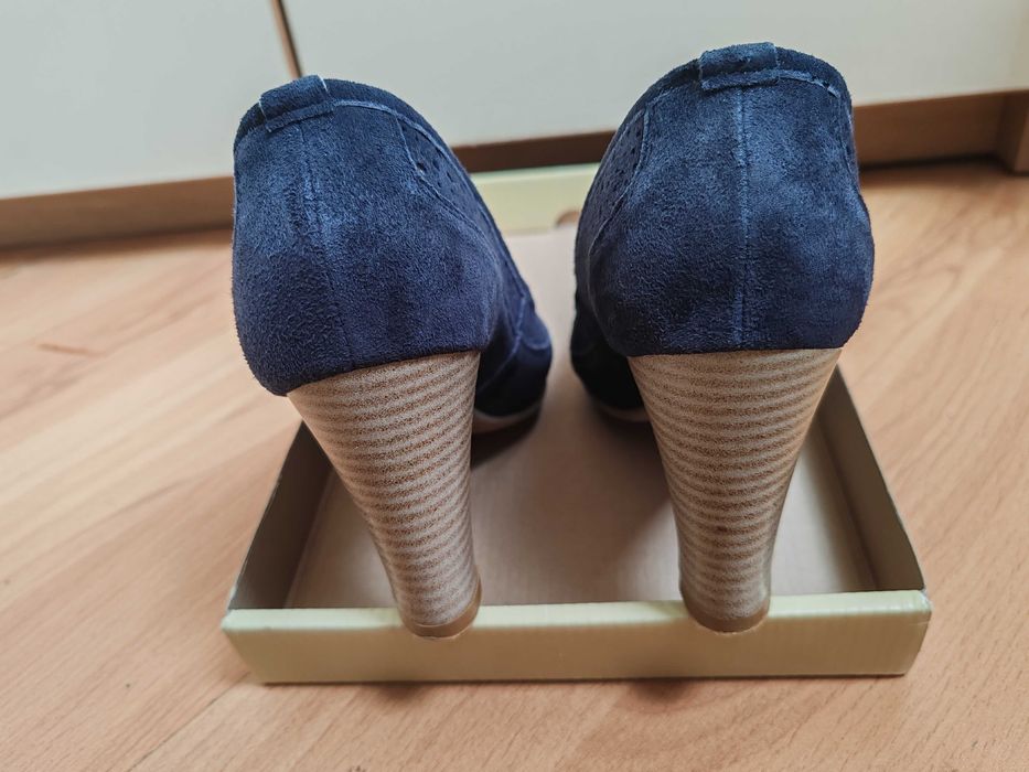 Дамски обувки от естествена кожа