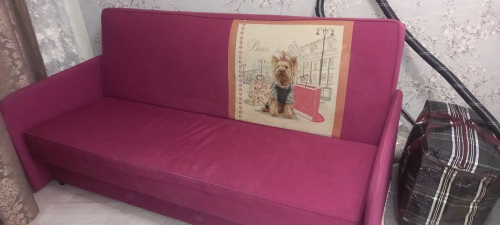 Диван не большого размера