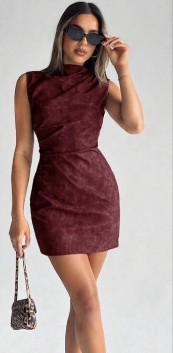 Рокля кожа( не лъскава)