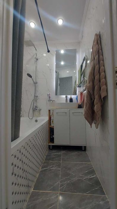 2 комнатная Центр Букетова