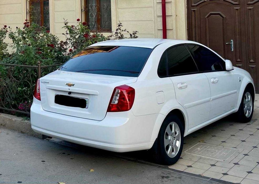 Автомобиль Gentra 2021 года