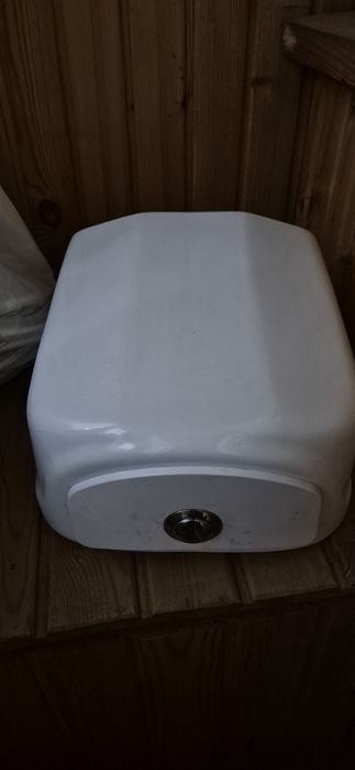 Бачок для унитаза