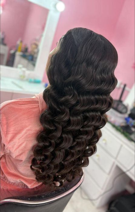 TUNS & COAFOR LA PREȚURI SUPER LUCREZ   Acasă 

Vrei să arăți bine fără să plătești ca la salon? Te aștept la mine acasă, într-un spațiu cura