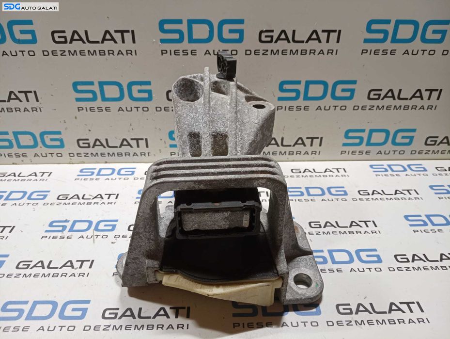 Suport Tampon Motor Dreapta Renault Scenic 3 1.5 DCI 2009 - 2016 Cod 112100020R [M5146]