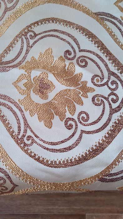 Сатамын продам шторы