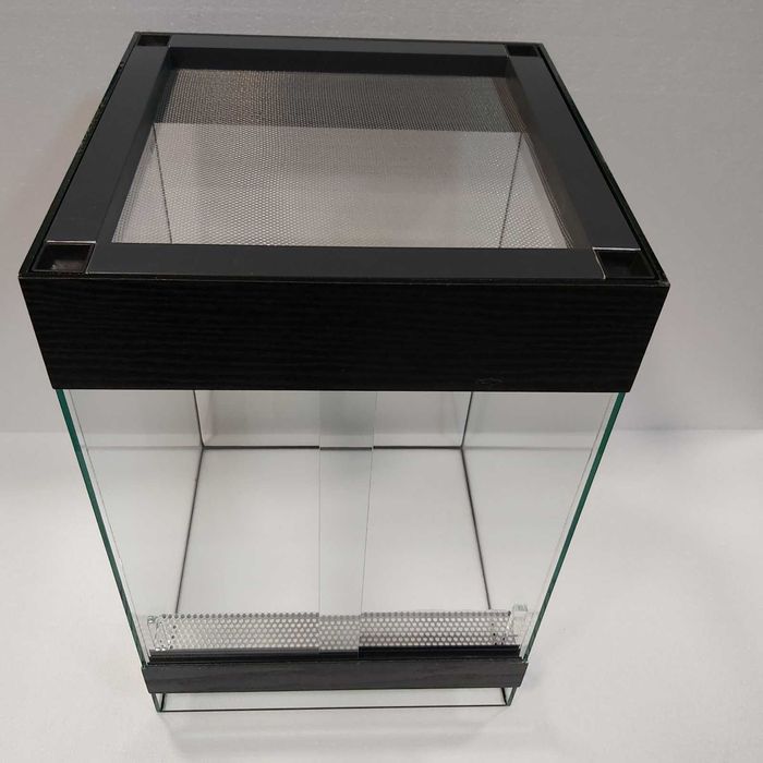 Терариум за влечуги