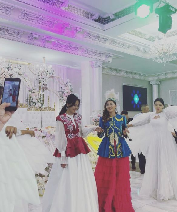 Тамада/ведущая,шоу балет на любой той,мерроприятие