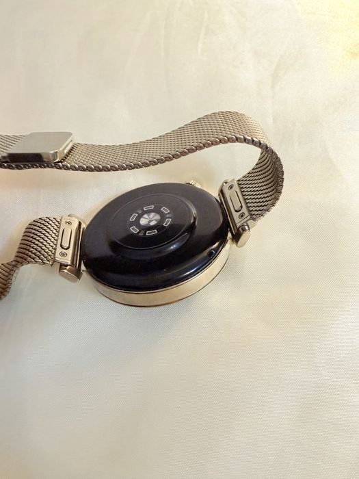 Huawei Watch GT 5 – 41 мм, Перфектно състояние, в гаранция