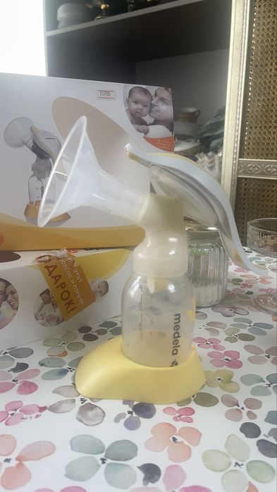 Ручной молокоотсос