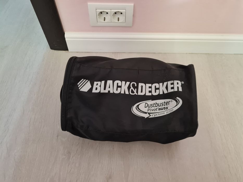 Aspirator auto Black & Decker