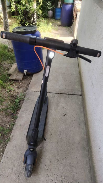 Trotineta electrica ninebot e2 pro