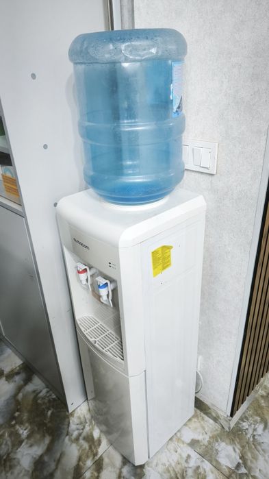 Срочно продам куллер для воды